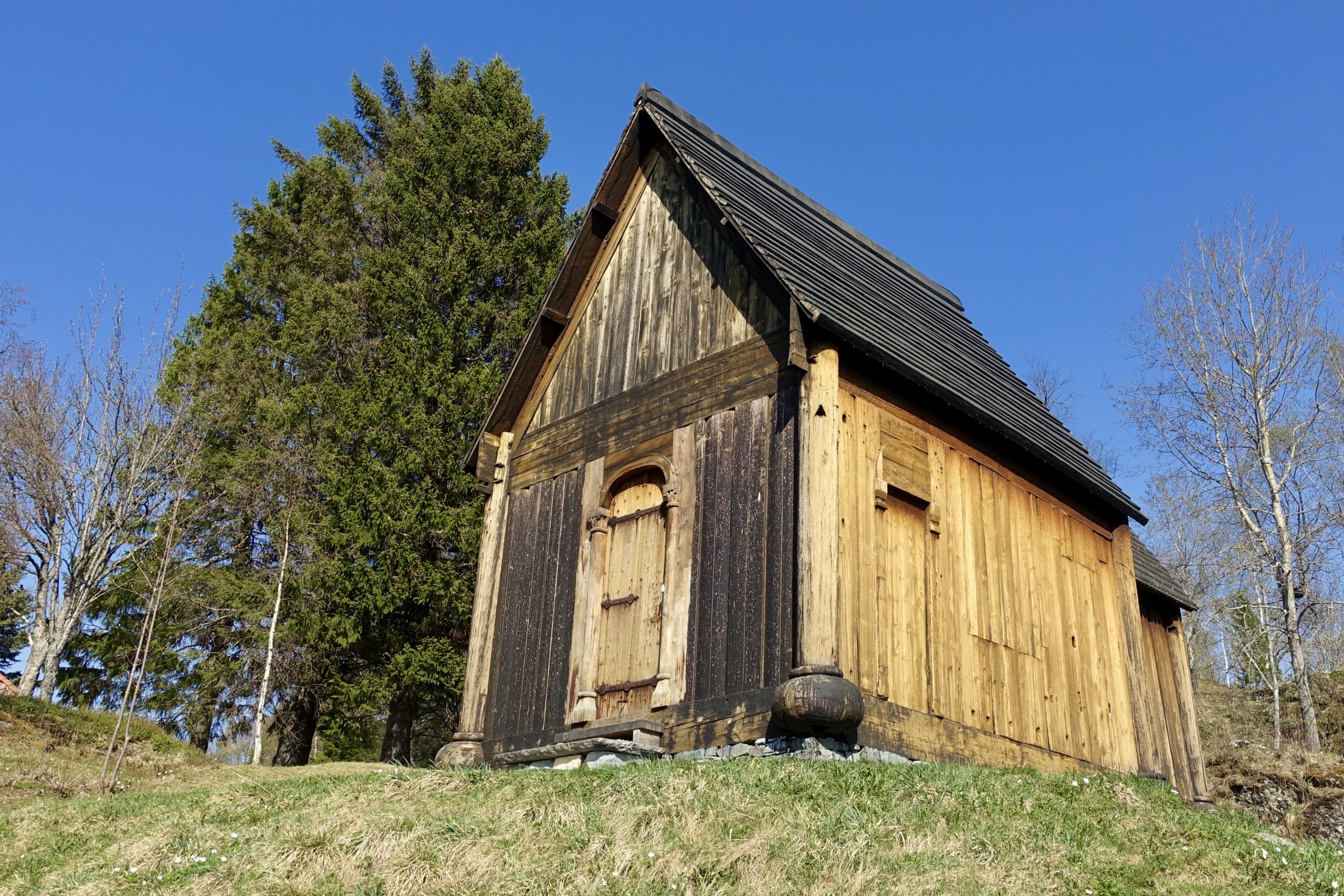 Wolfmann_haltdalen_stavkirke Image of Haltdalen Stavkirke at Sverresborg Folk Museum